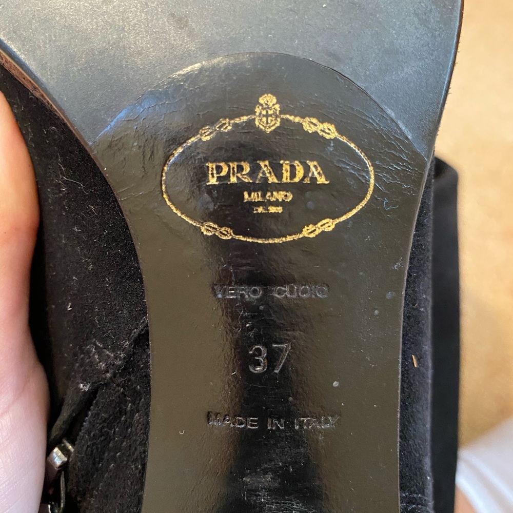 Lightly worn Prada suede black boots!
